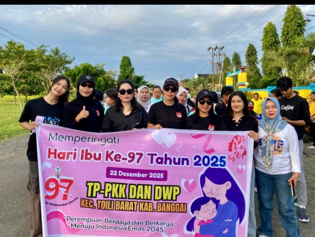 peringatan-hari-ibu-ke-97-pkk-kecamatan-gelar-jalan-santai-dan-berbagai-lomba-meriah