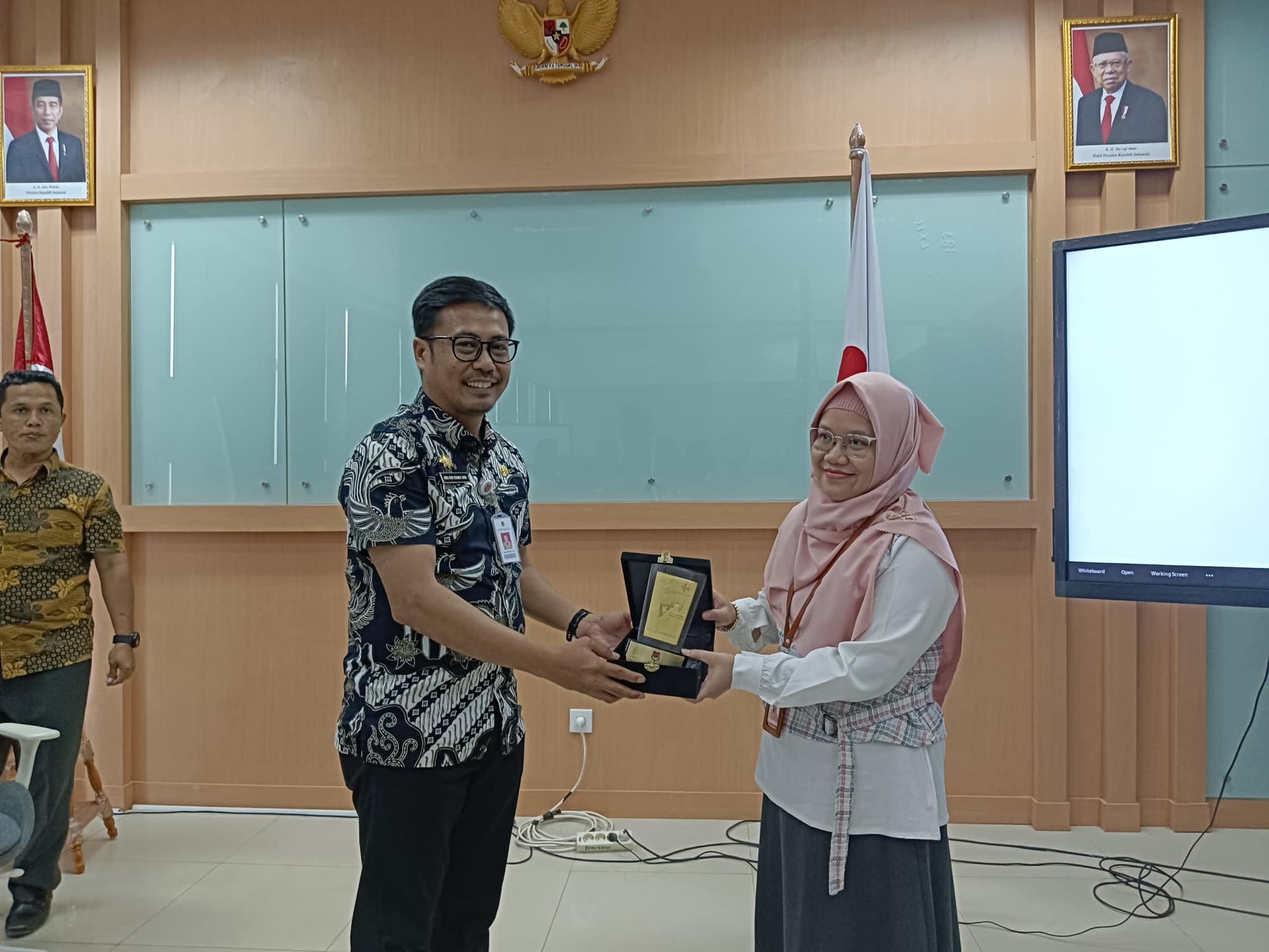 guna-tingkatkan-sektor-perikanan-pemkab-banggai-lakukan-studi-penerapan-pemanfaatan-data-citra-satelit-penginderaan-jauh-ke-brin