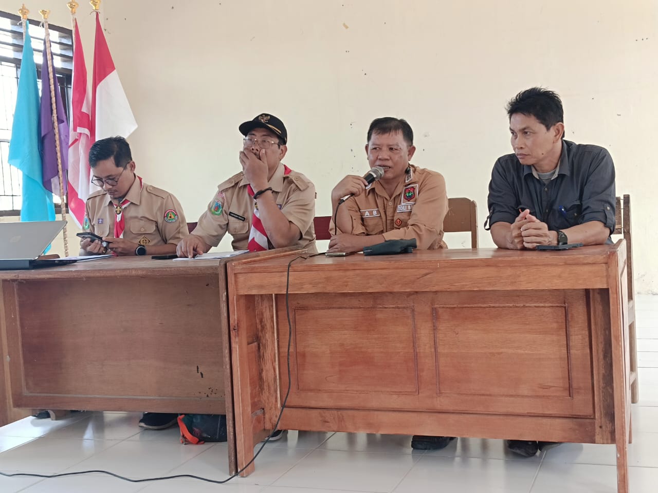 kunjungan-kerja-camat-toili-barat